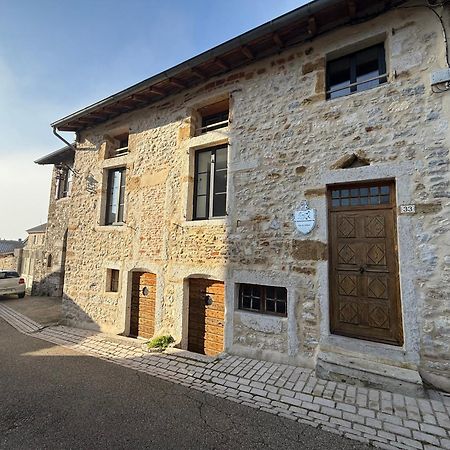 Gite Du Chateau De Treffort เทรฟฟอร์ ภายนอก รูปภาพ